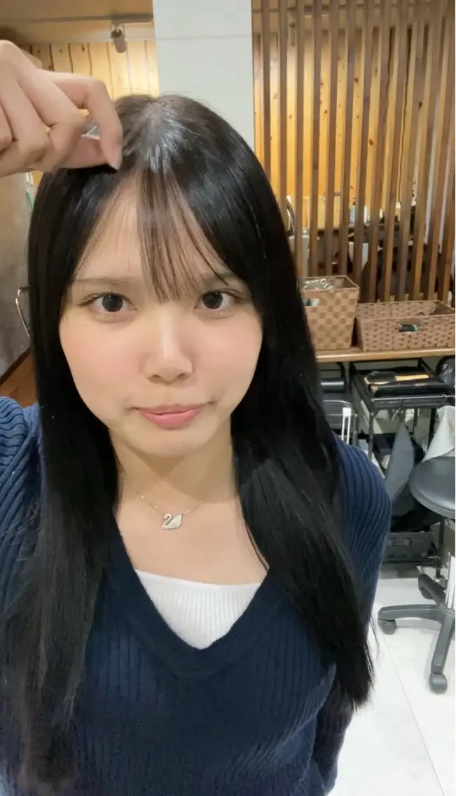 カラー ヘアカラー 齋藤 茉紘のヘアスタイル