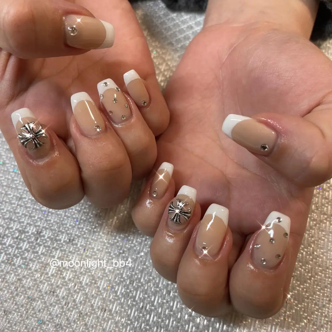 ネイル ハンドネイル MoonLight MIHOのネイルデザイン