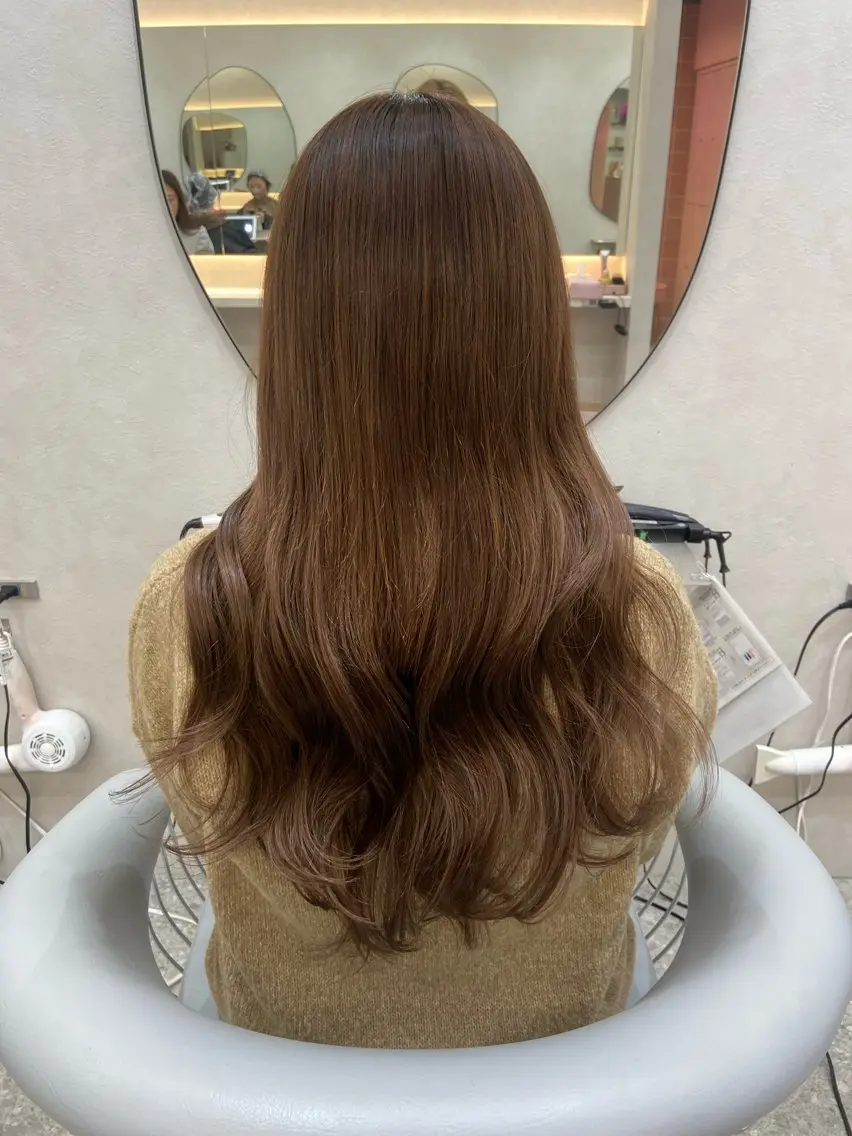 ロング カラー シールエクステ エクステ 髪質改善 ヨシンモリ 韓国風ヘア カット ヘアカラー エクステ 新宿/韓国ヘア 中明度カラー/かやのヘアスタイル