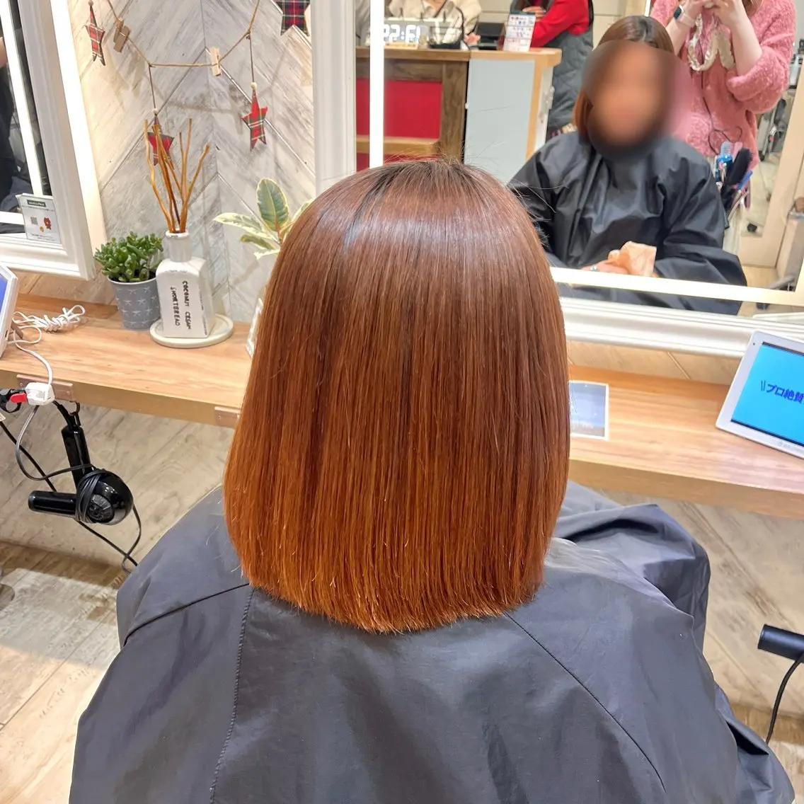 セミロング 縮毛矯正 韓国レイヤー 暖色カラー/さくらのヘアスタイル