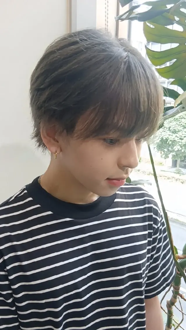 ショート ヘアカラー セナ✨ ブリーチカラーのヘアスタイル
