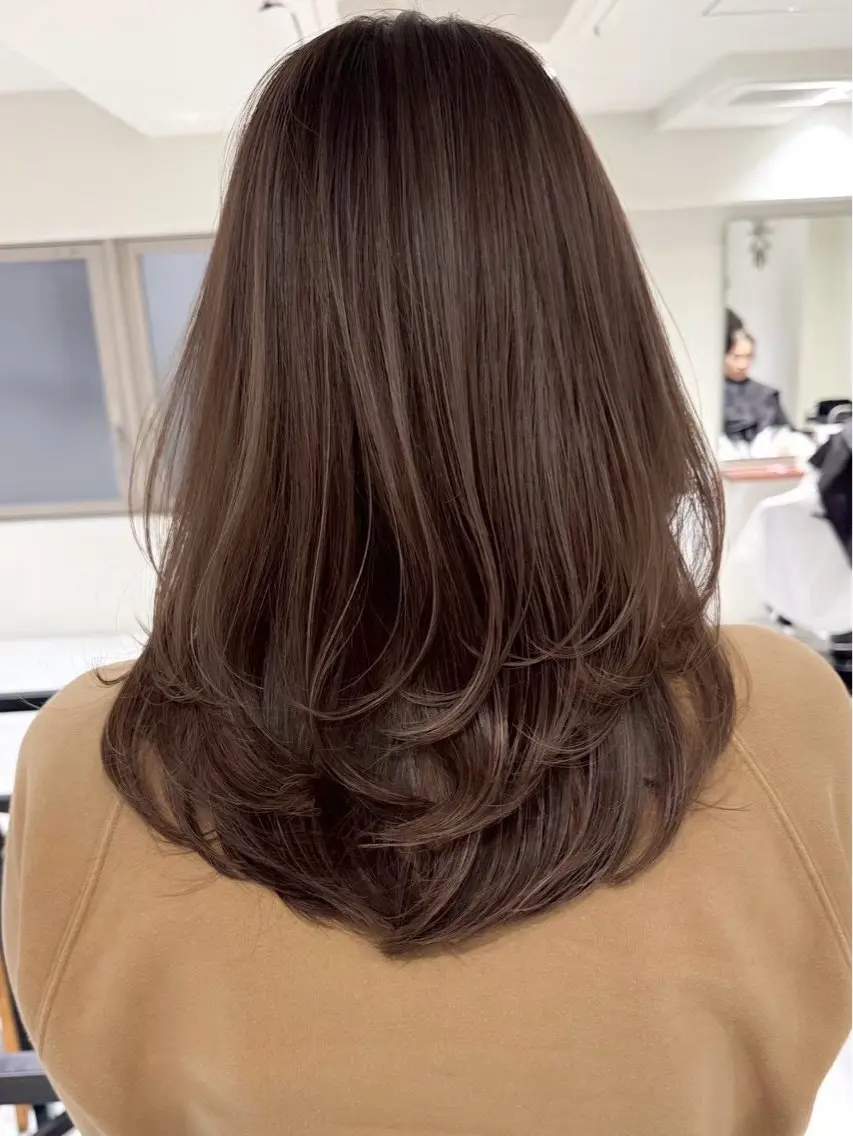 セミロング カラー ヘアカラー 透明感カラー/似合わ せカラーMIKAのヘアスタイル