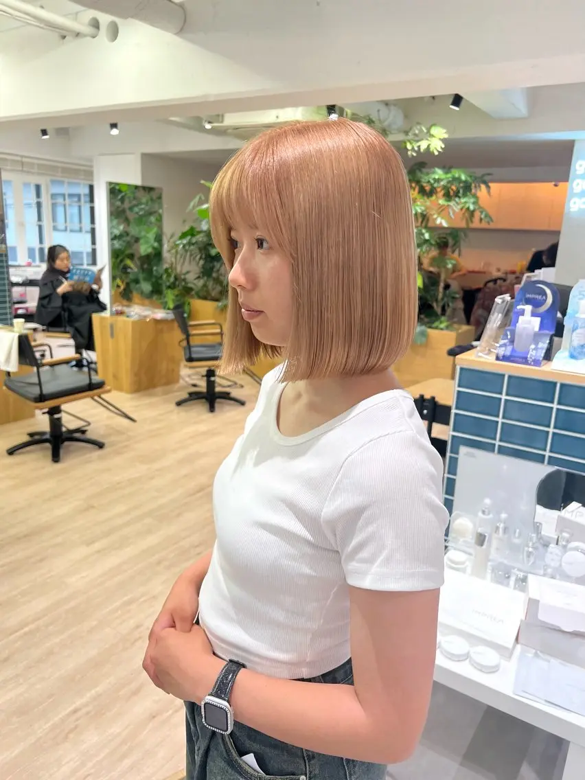 【❤️🔥ブリーチでハイトーン❤️🔥】ブリーチ+オンカラー+プル艶Aujuaトリートメントの写真