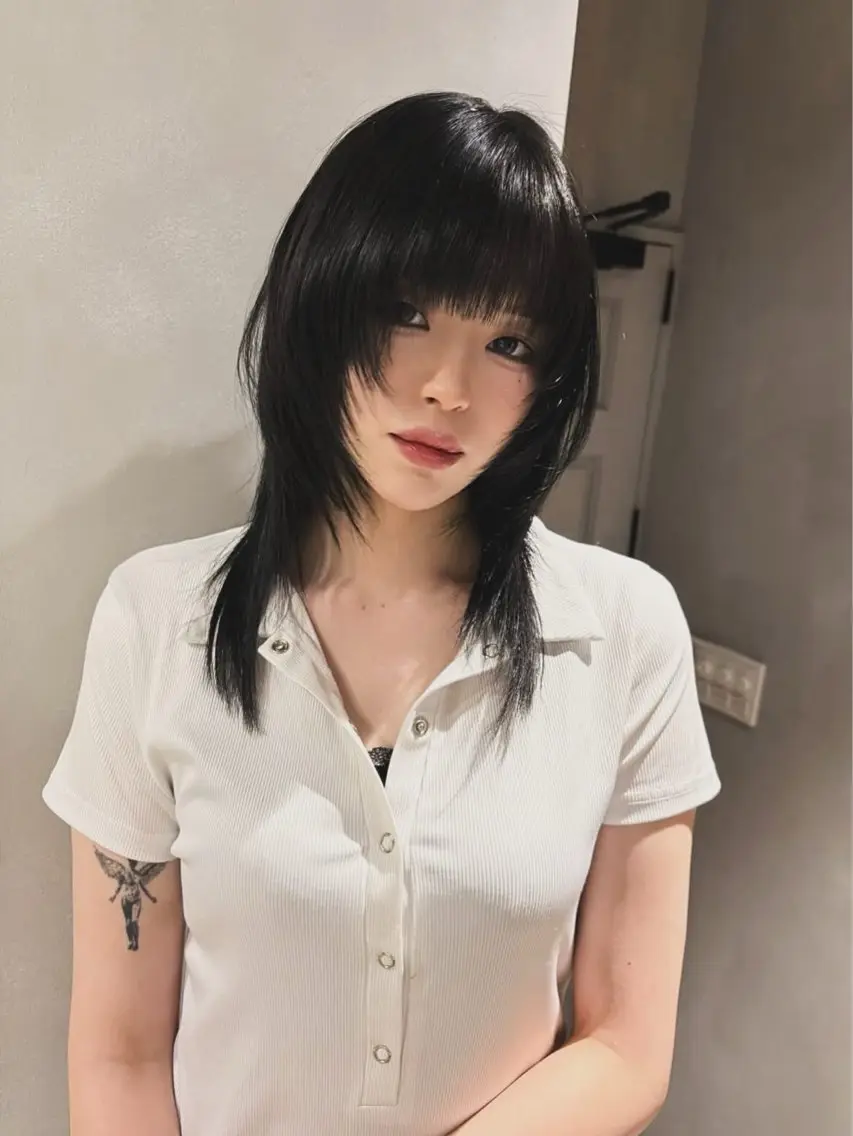 ミディアム カラー ハッシュカット カット ヘアカラー トリートメント Juna✂️ レイヤー / ボブのヘアスタイル