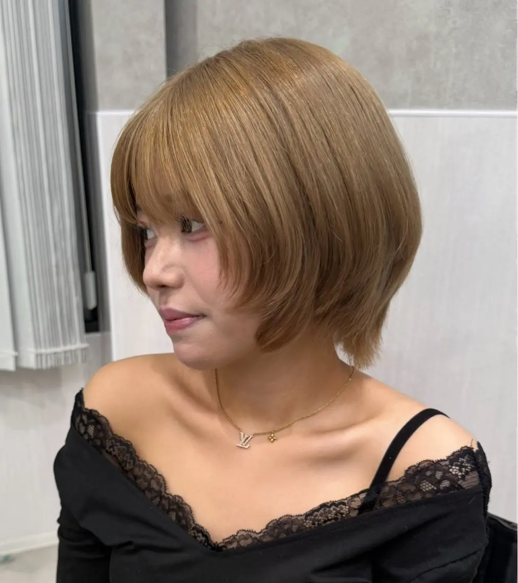 ミディアム ヘアカラー ⚜️ reiji⚜️のヘアスタイル