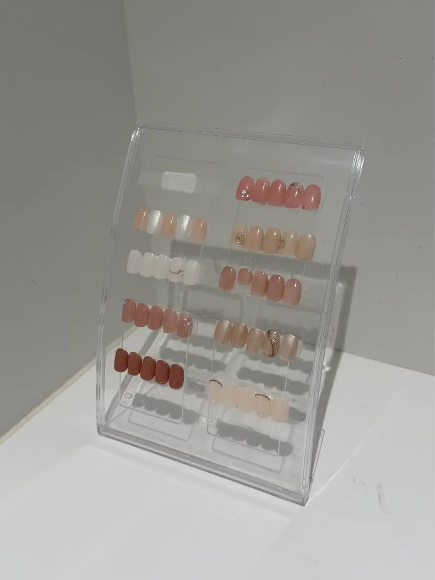 ネイル アートネイル シンプルネイル A. Kawaguchiのネイルデザイン