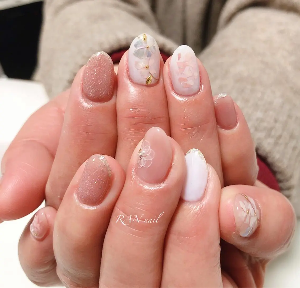 ネイル フラワーネイル フットネイル オフィスネイル 春ネイル 冬ネイル ハンドネイル フットネイル RAN nailのネイルデザイン