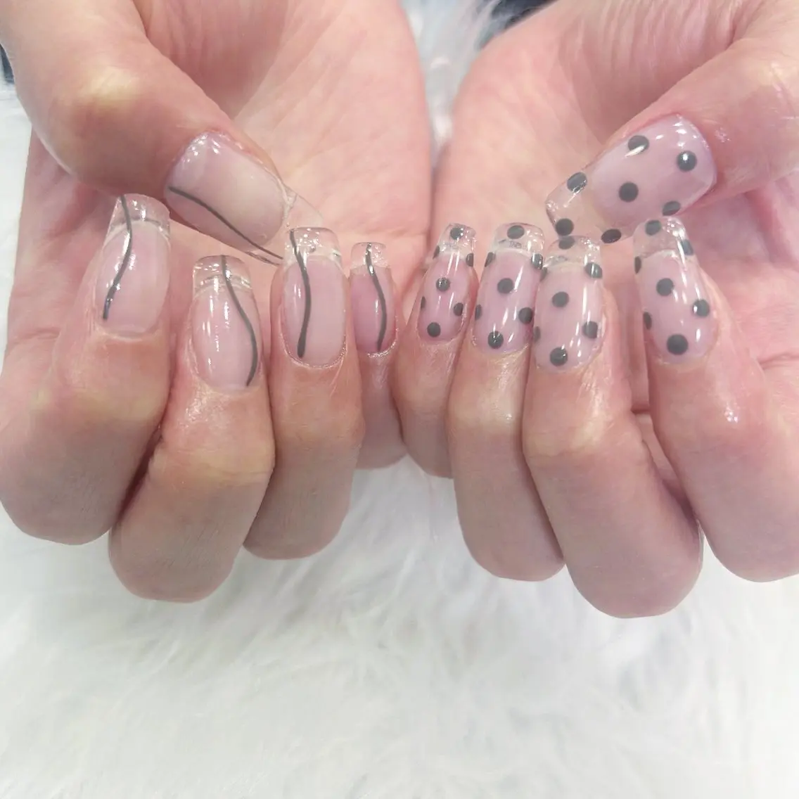ネイル クリアネイル フラッシュネイル フレンチネイル ジェルネイル キラキラネイル ハンドネイル haac nailsのネイルデザイン