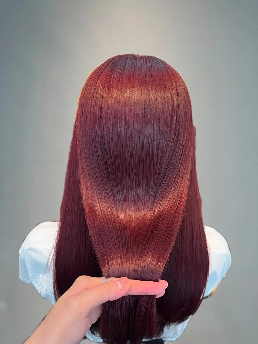 ロング カラー ヘアカラー トリートメント 《髪質改善 UN BLEACH》のヘアスタイル