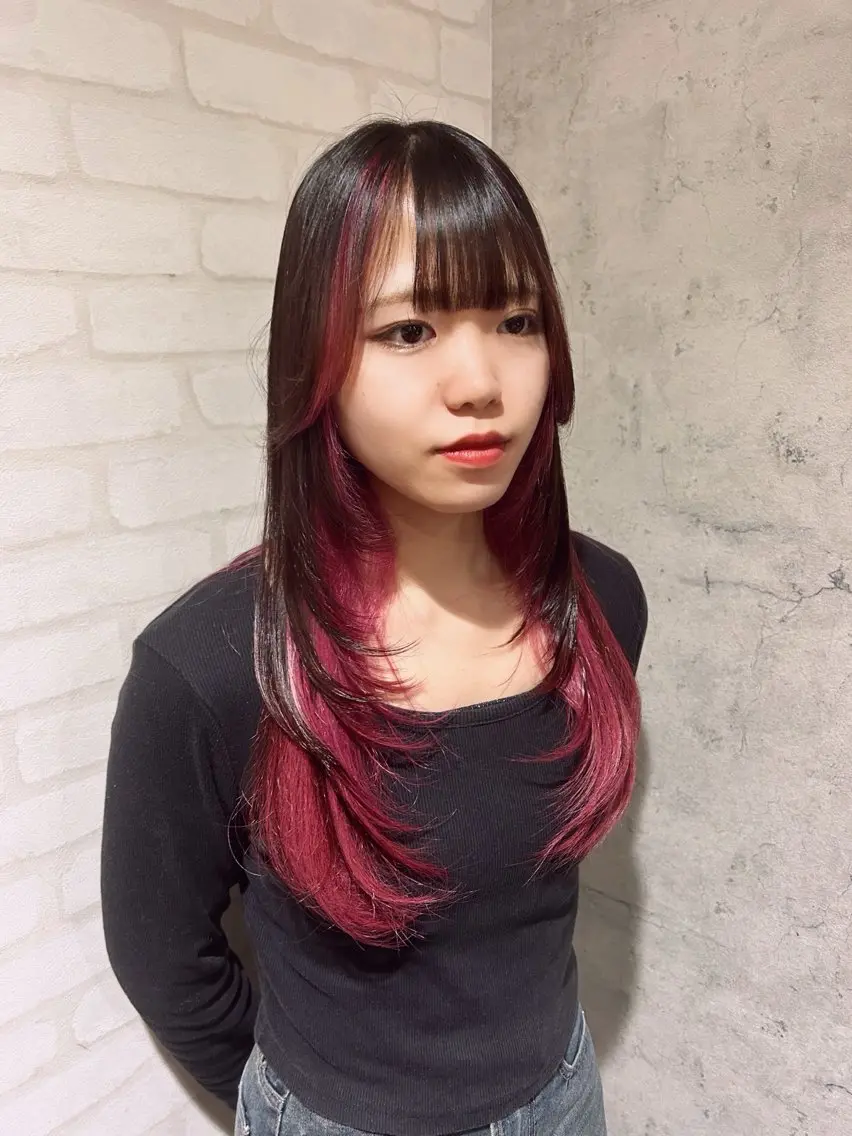 ロング カラー ピンクカラー レイヤーカット カット ヘアカラー トリートメント パーソナルカラー 診断🍀マリンのヘアスタイル