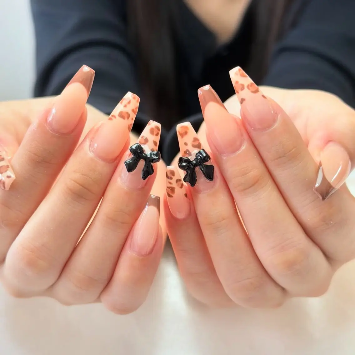 ネイル 桜ネイル 長さ出し フレンチネイル 韓国ネイル マグネットネイル ハンドネイル Kiwami nailsalonのネイルデザイン