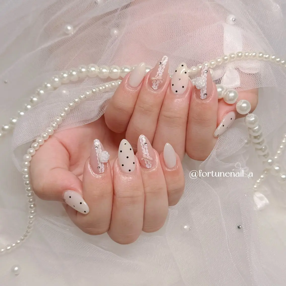 ネイル レース ハンドネイル ✩.*🎀 aoi🎀のネイルデザイン