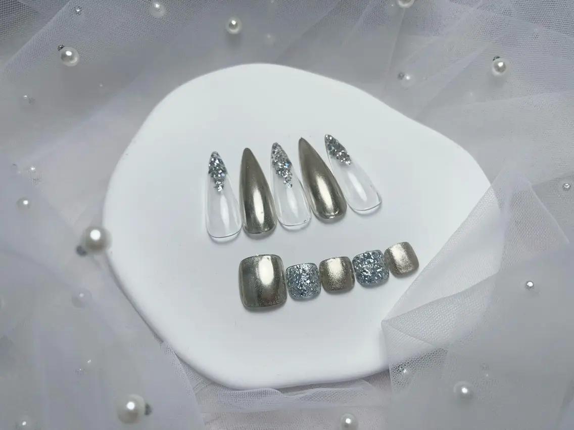 ネイル ハンドネイル フットネイル Beautiful .A.のネイルデザイン