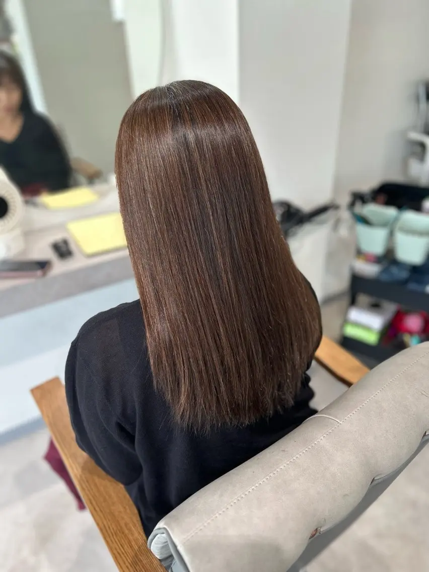 ロング カラー カット ヘアカラー 縮毛矯正 トリートメント 白髪ぼかしハイライト 柳川拓哉のヘアスタイル