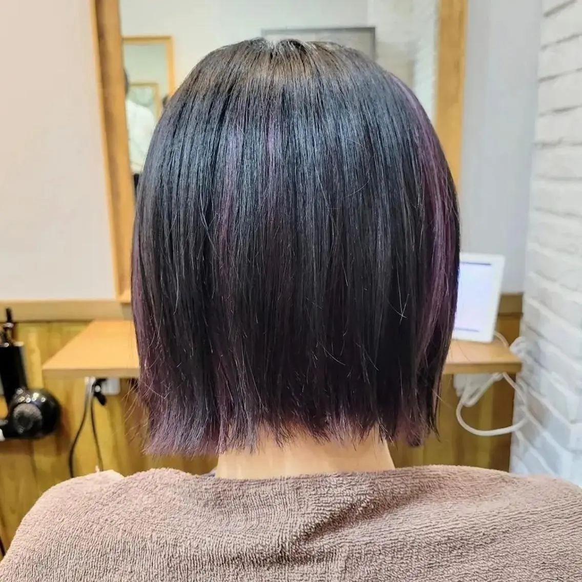ショート ボブ E RIのヘアスタイル