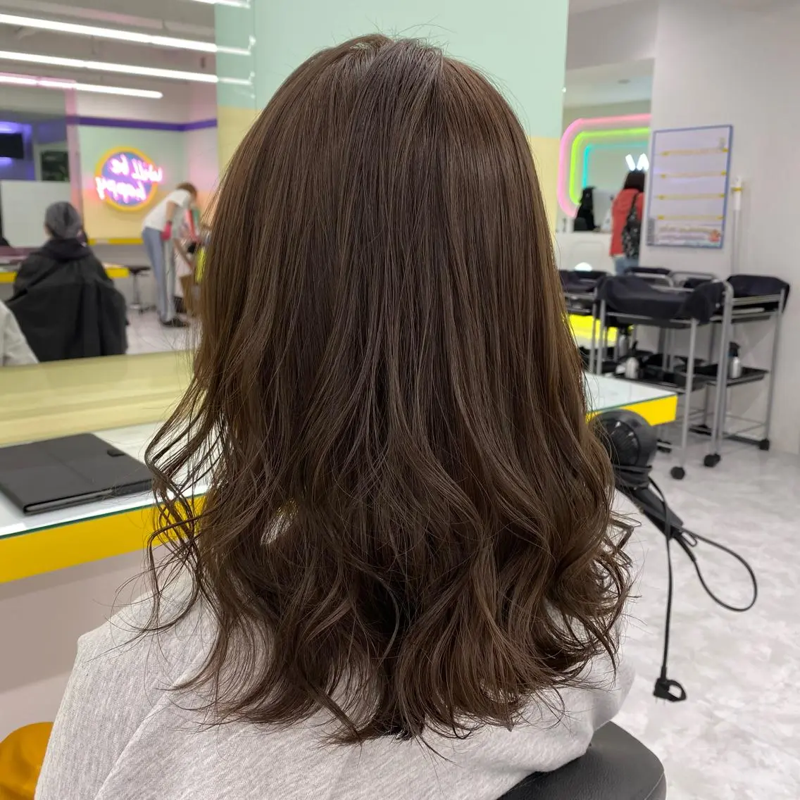 ショート カラー ヘアアレンジ ヘアカラー トリートメント mai🍑暖色カラー /レイヤー💖のヘアスタイル