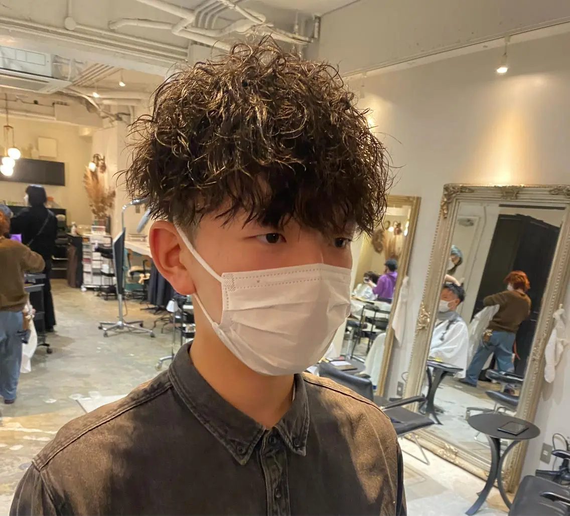 ミディアム カット パーマ バレイヤージュ職人 🔥代表YU-SHIのヘアスタイル