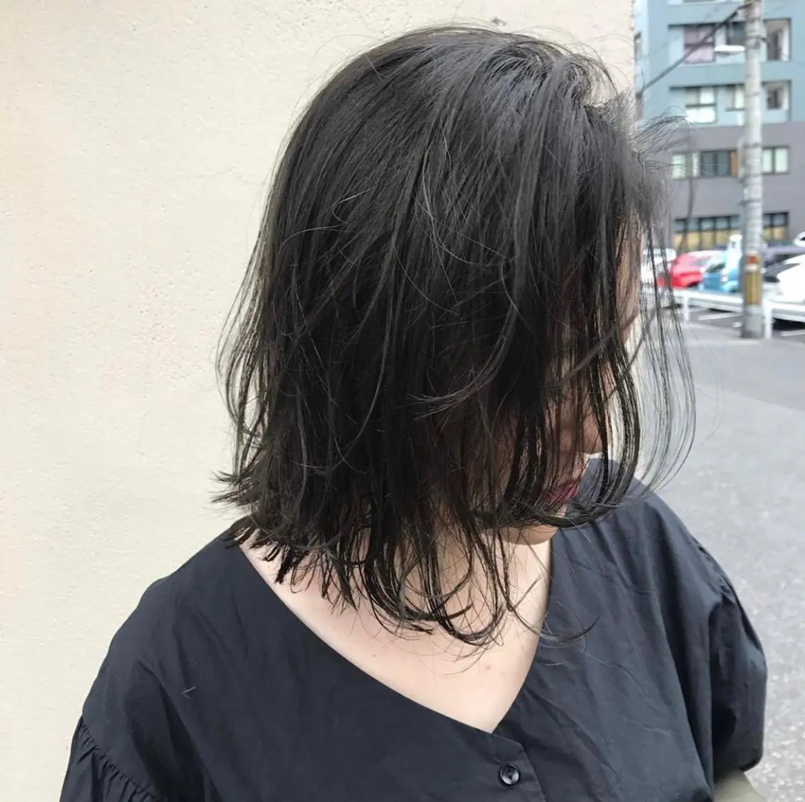 ミディアム アッシュ アッシュグレー レイヤーカット son hair HIROEのヘアスタイル