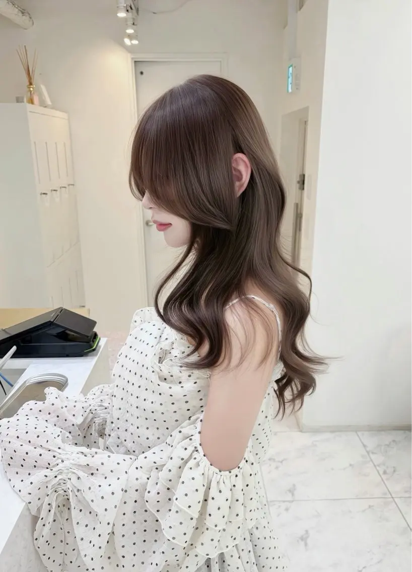 ロング カラー ヘアカラー 𝑲𝑨𝑶𝑹𝑼 純欲ワンホンヘアのヘアスタイル