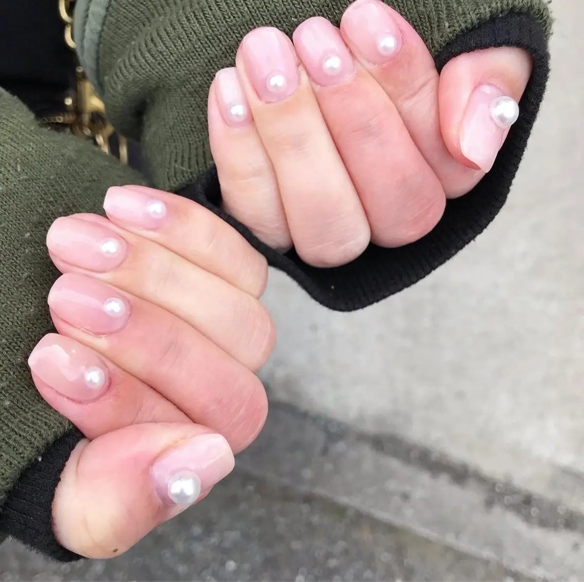 ネイル BEE NAILのネイルデザイン