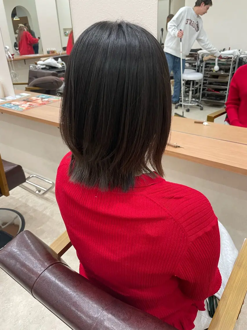 ミディアム カット トリートメント 鈴木 梨瑚のヘアスタイル