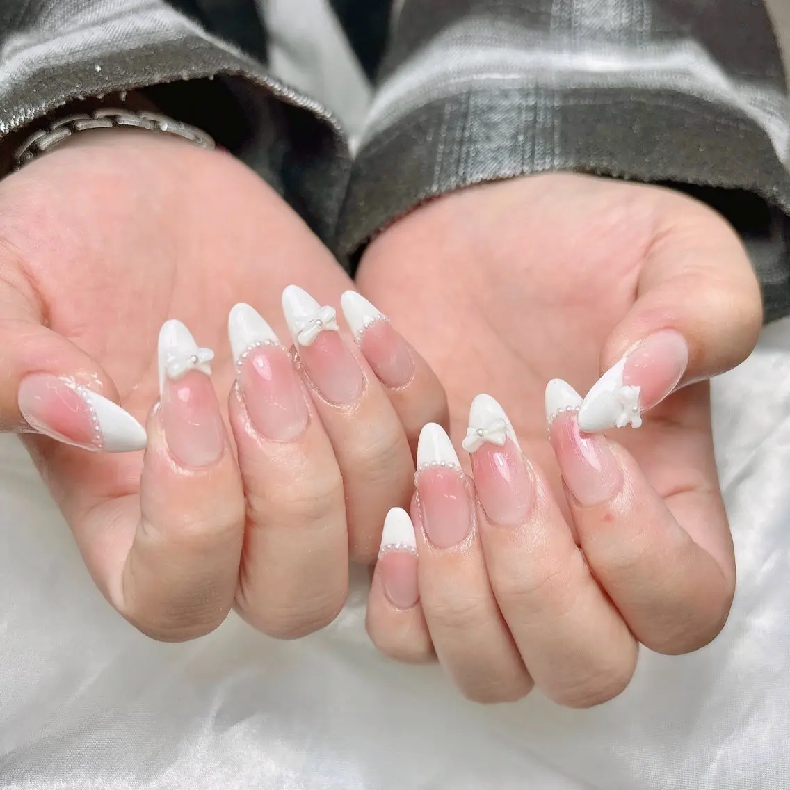 ネイル MOON nailsのネイルデザイン