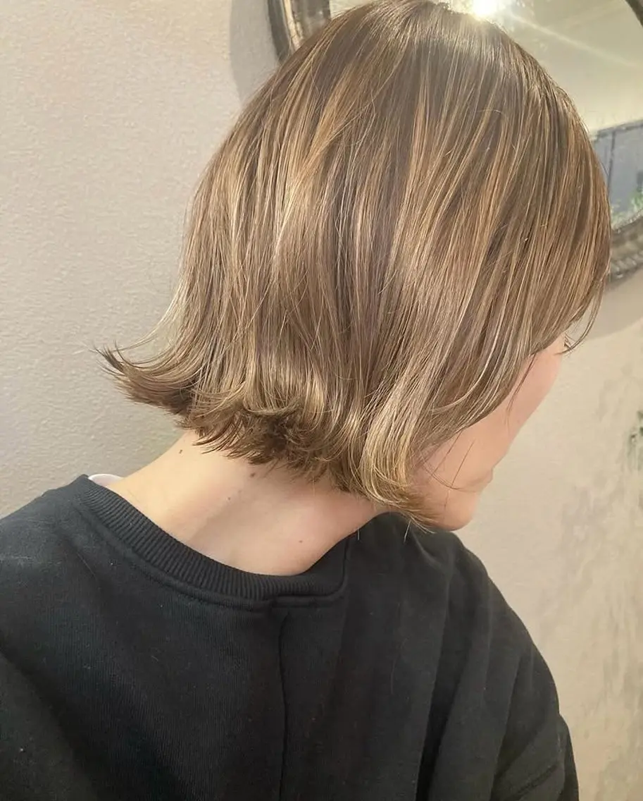 ブリーチダブルカラー🩶＋プジョリトリートメントケア✨の写真