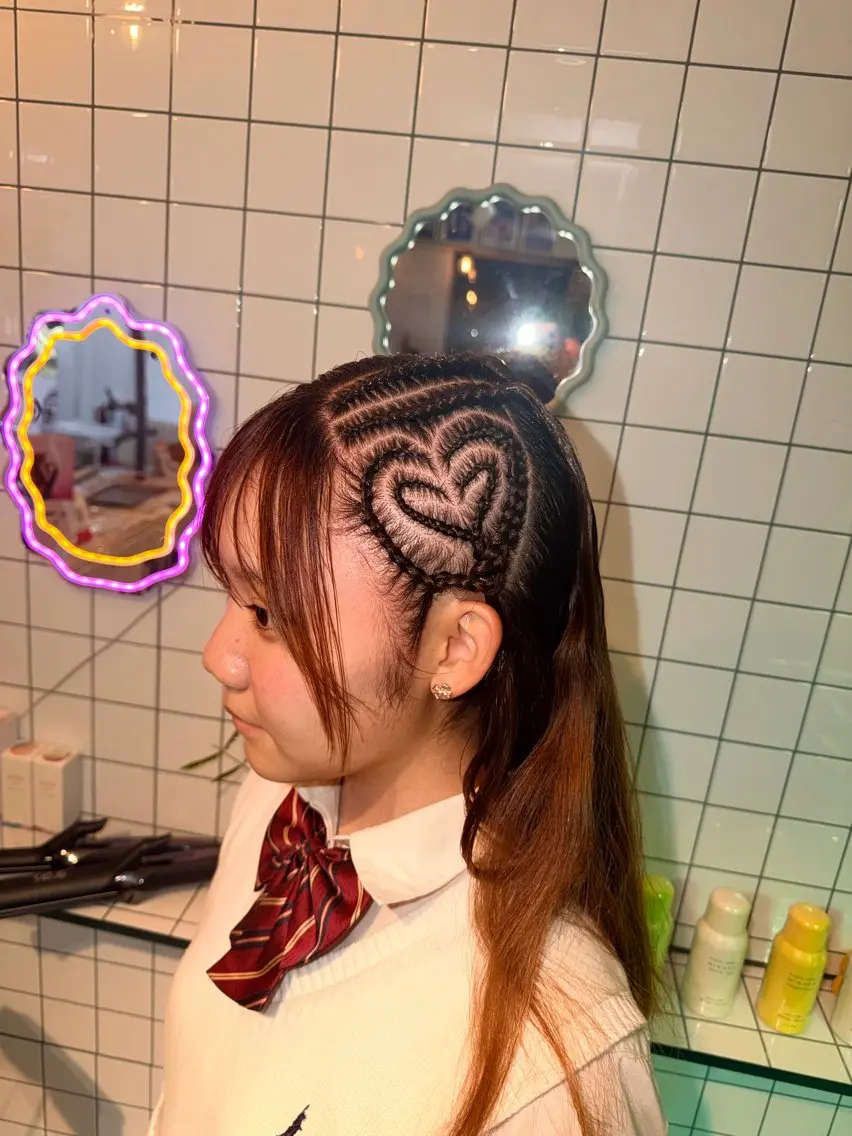 ヘアアレンジ ヘアセット 個性的カラー ☆≡ねねのヘアスタイル