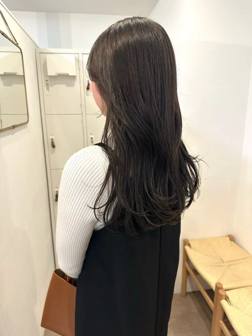 ロング カラー 透明感カラー 顔まわりレイヤー 顔周りカット レイヤーカット ヘアカラー 梅田/柔らかカラー/ オオハシ リナコのヘアスタイル
