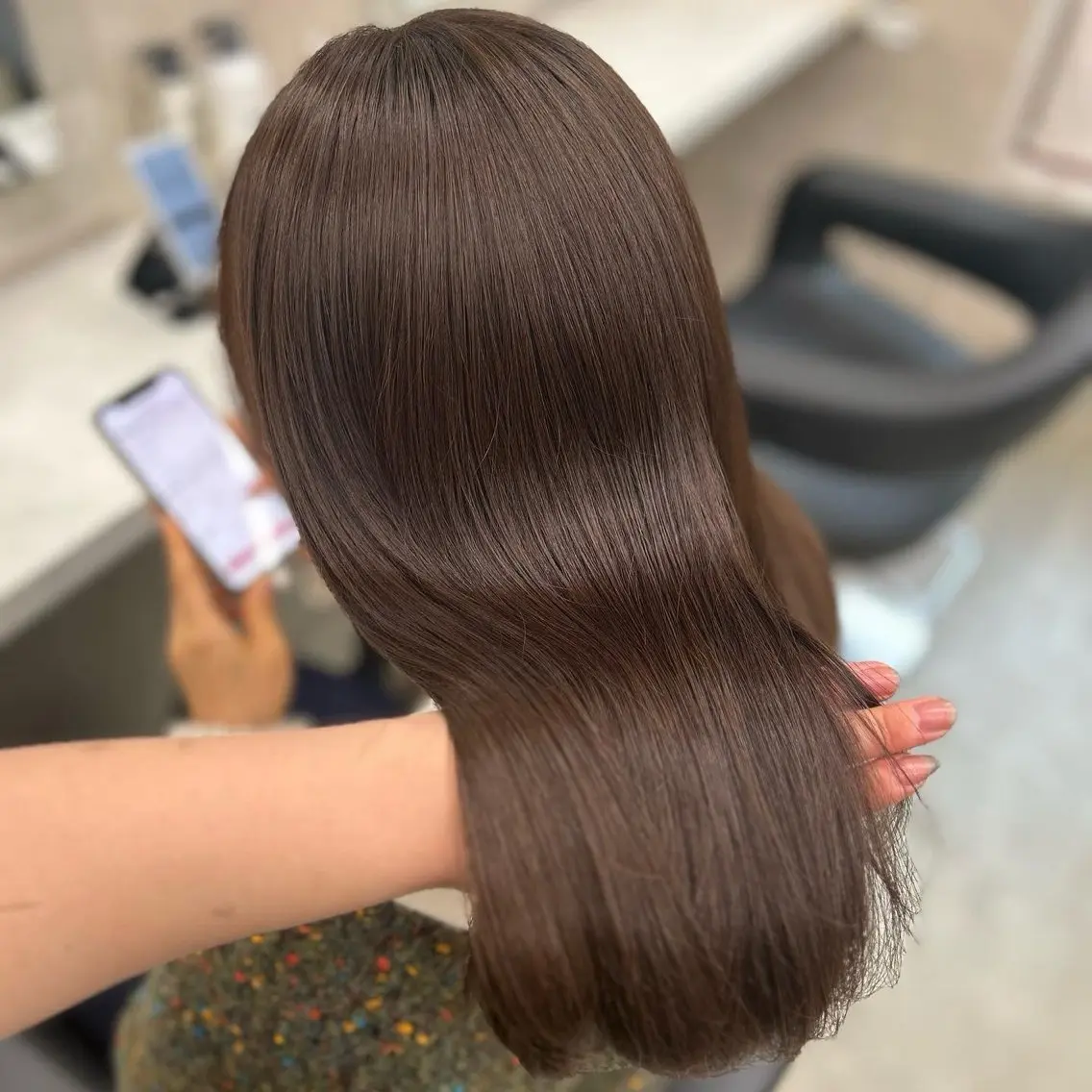 セミロング カラー パーマ ヘアアレンジ メンズ キッズ ヘアカラー トリートメント ヘアセット ブリーチなしカラー/ ブラウン/レイヤーのヘアスタイル