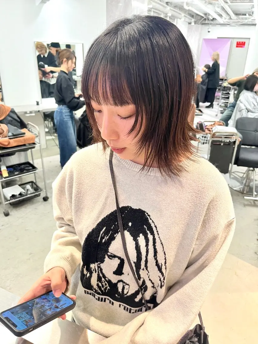 ミディアム 顔まわりレイヤー レイヤーカット カット トリートメント 《店長》欧米風/デ ザイン/雅🪩のヘアスタイル