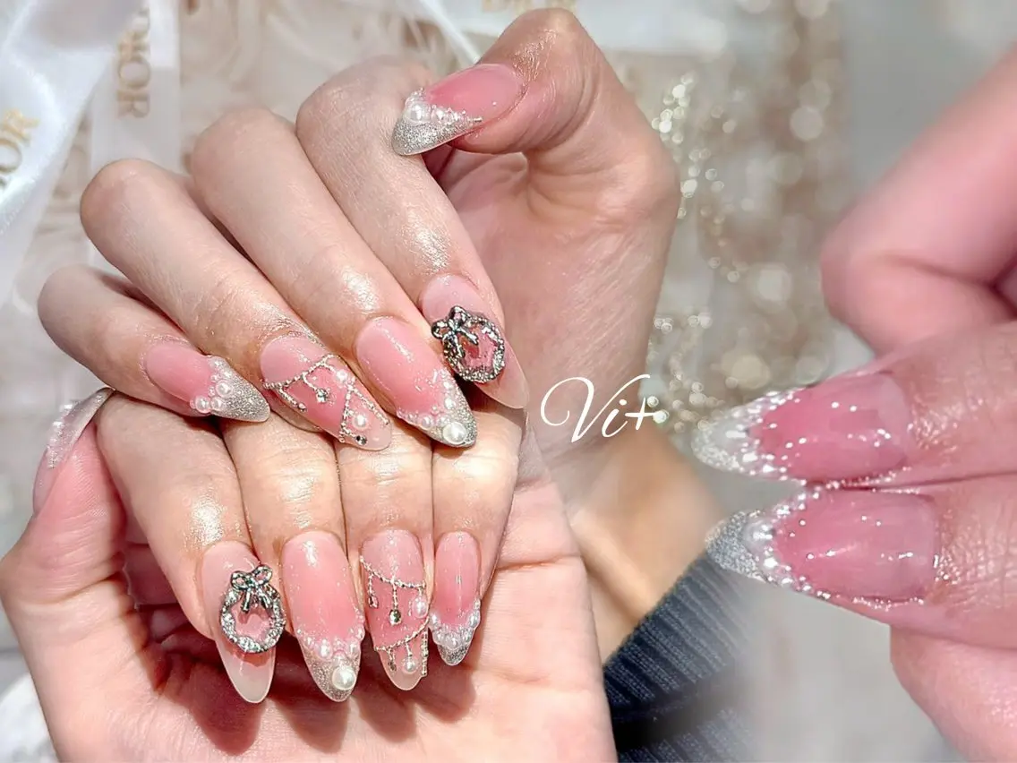 ネイル ハンドネイル ✨Nailsalon Vi+✨のネイルデザイン