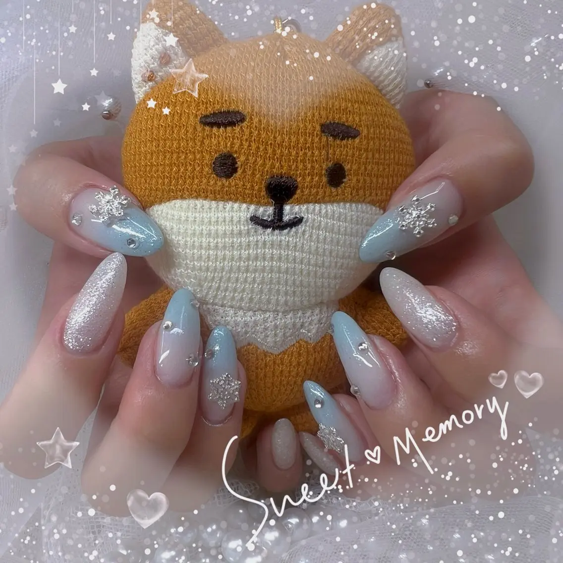 ネイル チークネイル フレンチネイル ガーリー ガラスフレンチ グラデーション ハンドネイル ハンドケア Chill Nailsalonのネイルデザイン