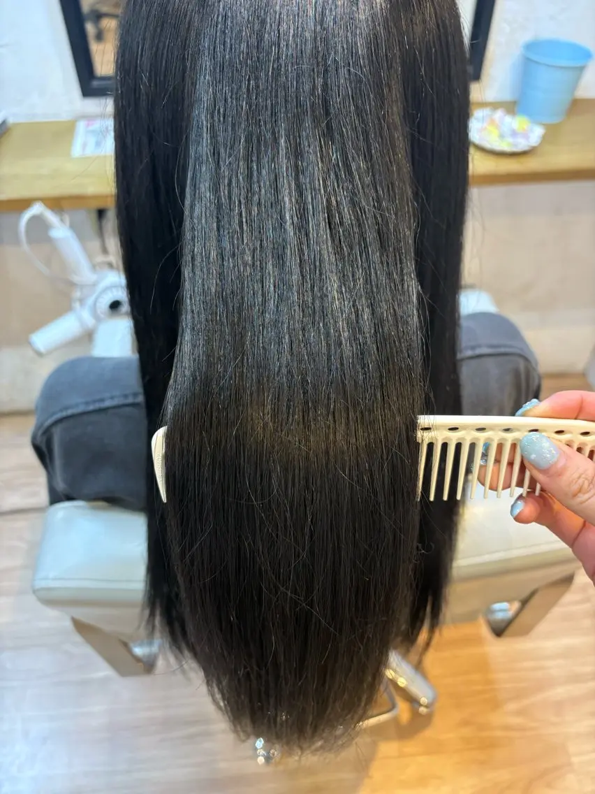 ロング ヘアカラー 韓国ヘアー🇰🇷 MIWAのヘアスタイル