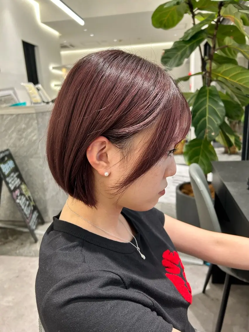 ミディアム カラー ボブ 山口 祐美帆のヘアスタイル