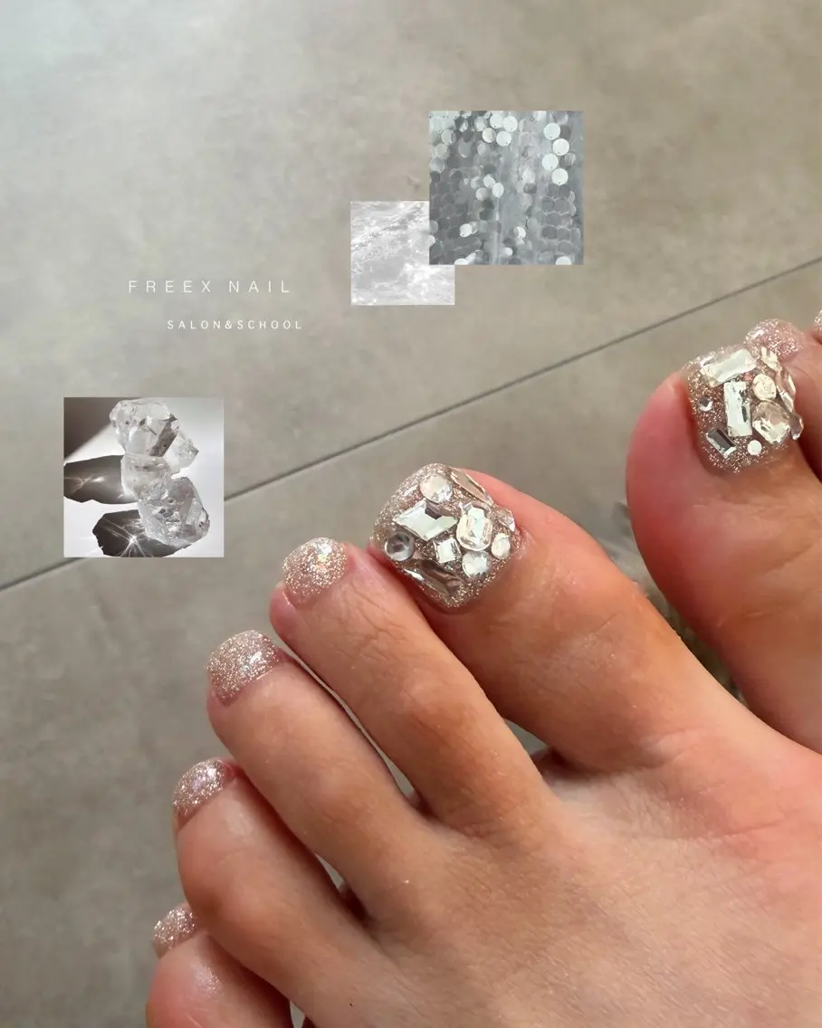ネイル キラキラネイル フットネイル freex nail /ニュアンス/個性派のネイルデザイン