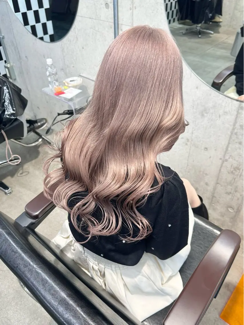 ロング トリートメント ヘアカラー トリートメント 🤍ムラ修正ブリーチ 🤍原宿/YUUのヘアスタイル
