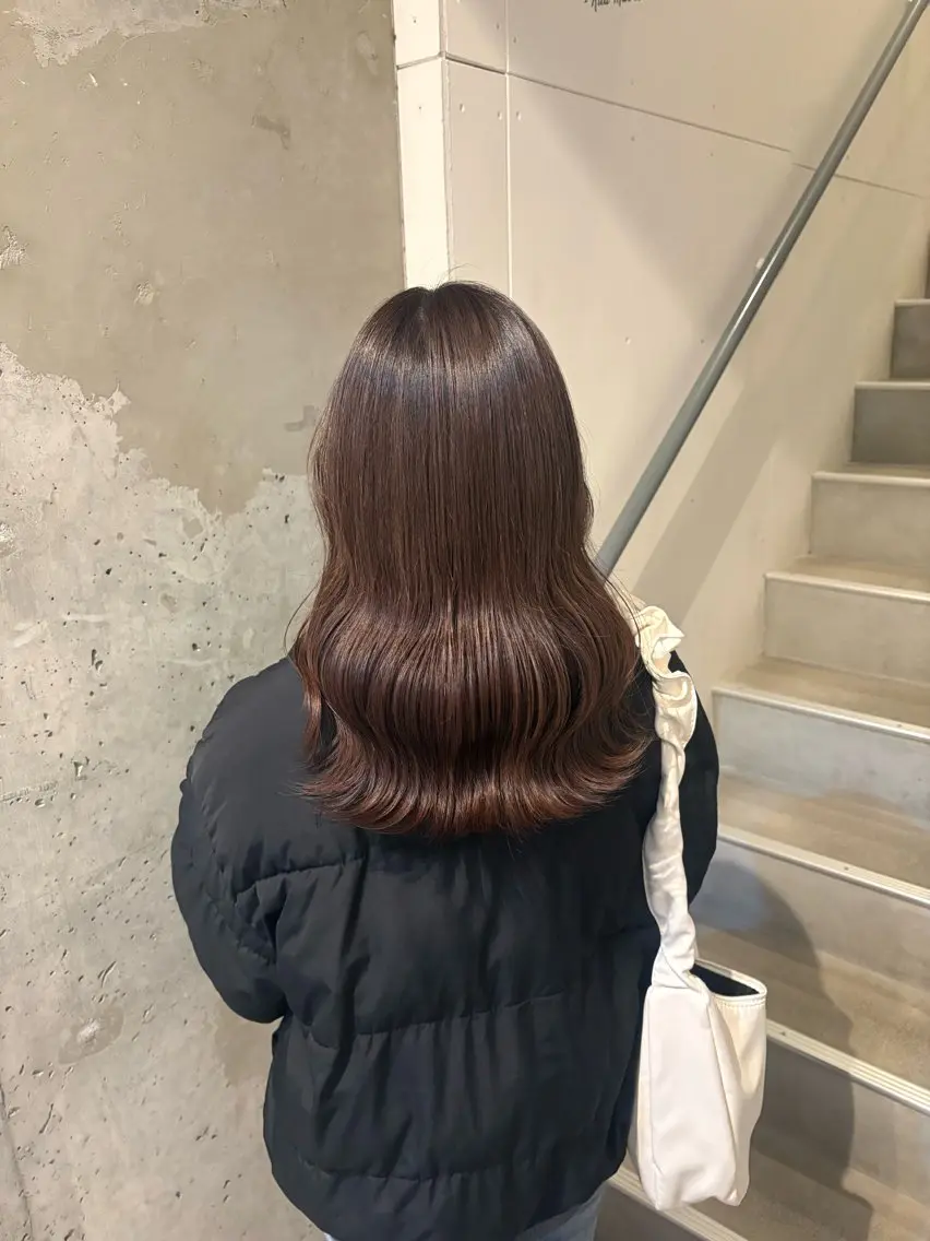 セミロング ヘアカラー 中田 桃夏のヘアスタイル