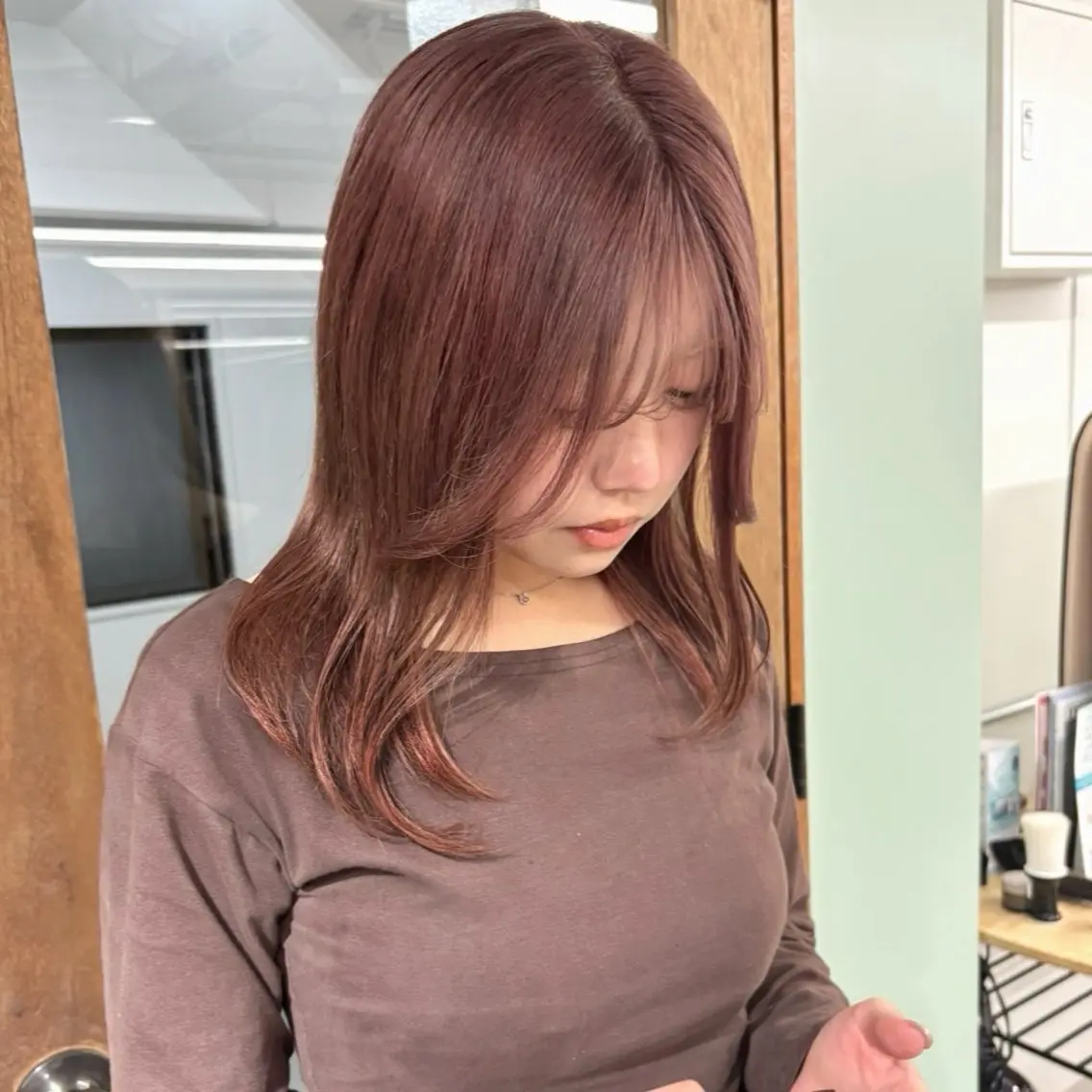 ミディアム カラー 🎀【透明感カラー 縮毛矯正】さえ🎀のヘアスタイル