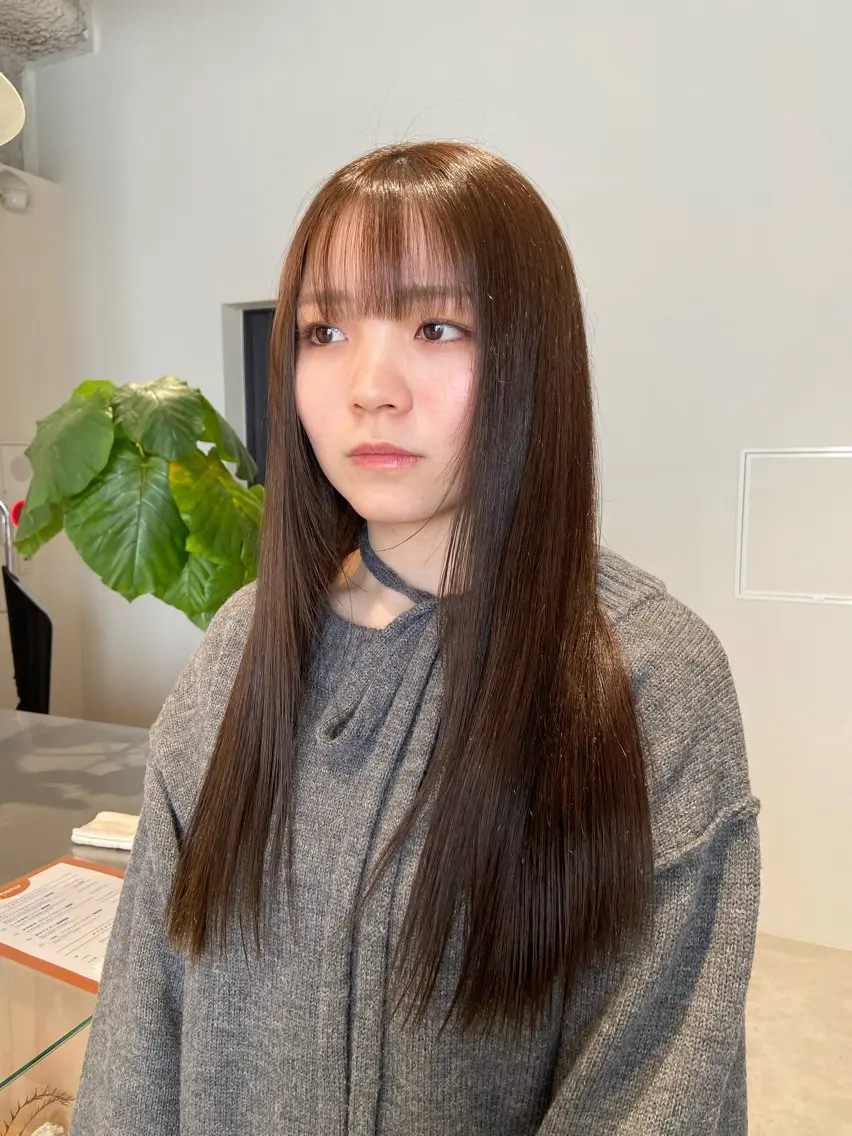 ロング カット ヘアカラー トリートメント 石川 瑠琉のヘアスタイル