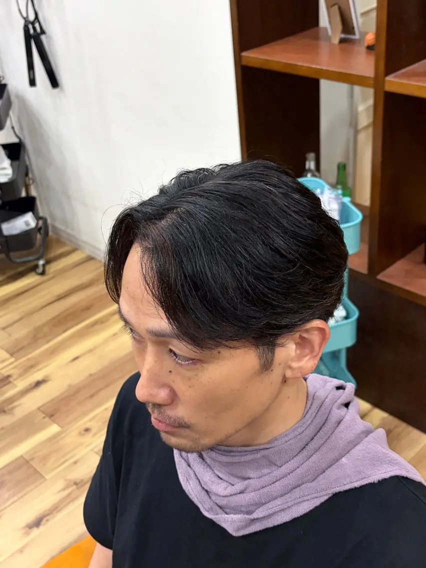 カラー メンズ メンズハイライト ハイライトカラー カット ヘアカラー 宅原 陸翔のヘアスタイル
