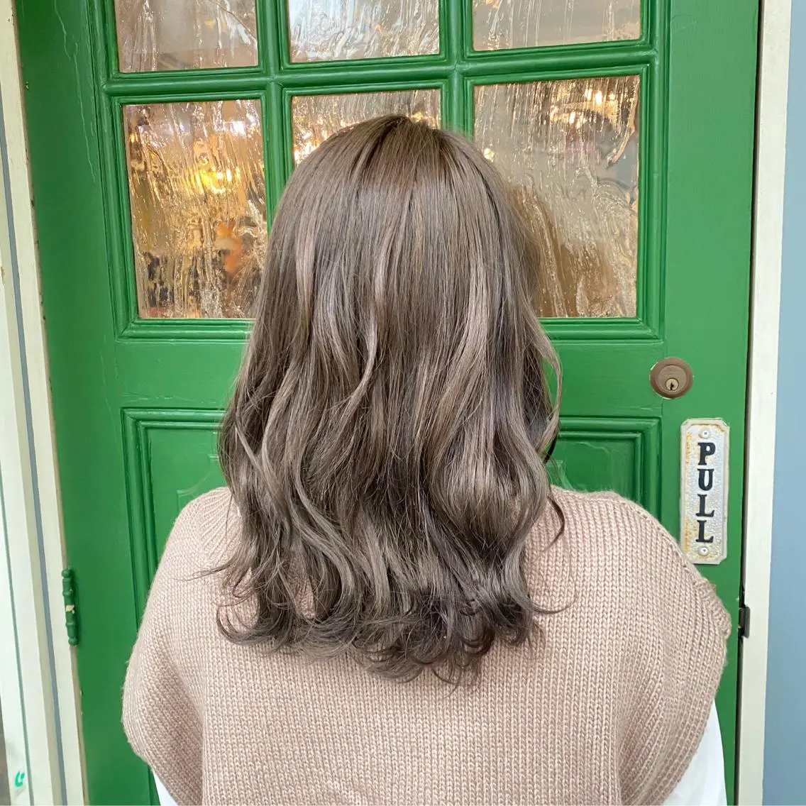 ミディアム カラー ブラウンカラー オリーブブラウン カット ヘアカラー トリートメント ヘッドスパ BRITS 渡辺 菜々子のヘアスタイル