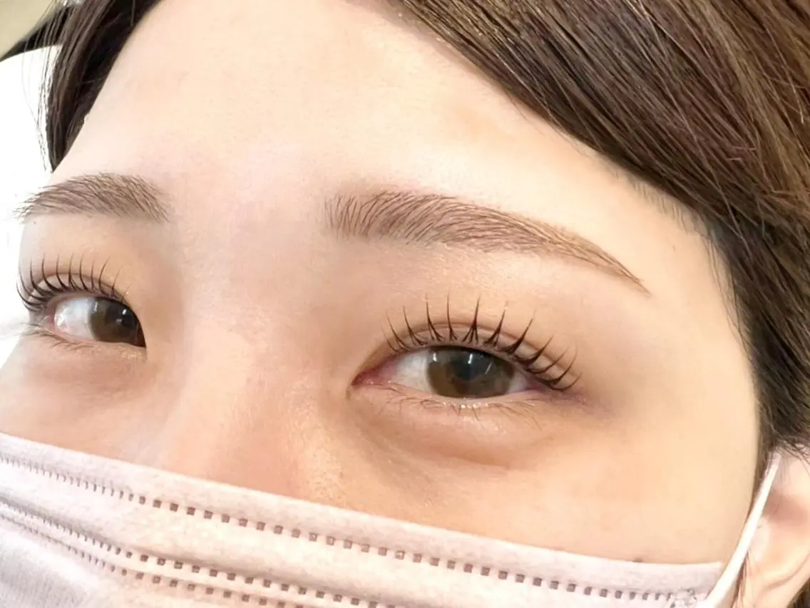 アイブロウ toyoda hitomiのマツエク・マツパデザイン