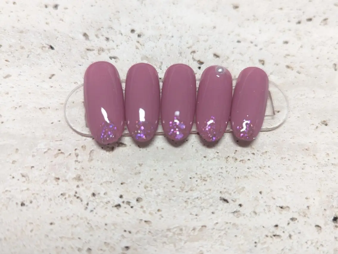 ネイル Nailsalon Graciasのネイルデザイン