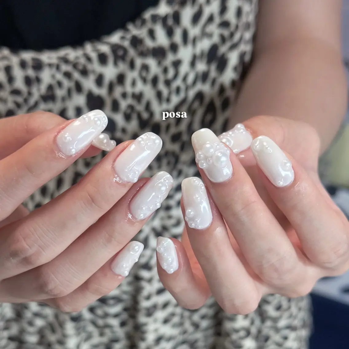 ネイル ミラーネイル シンプルネイル ホワイト ハンドネイル posa nail モエミのネイルデザイン