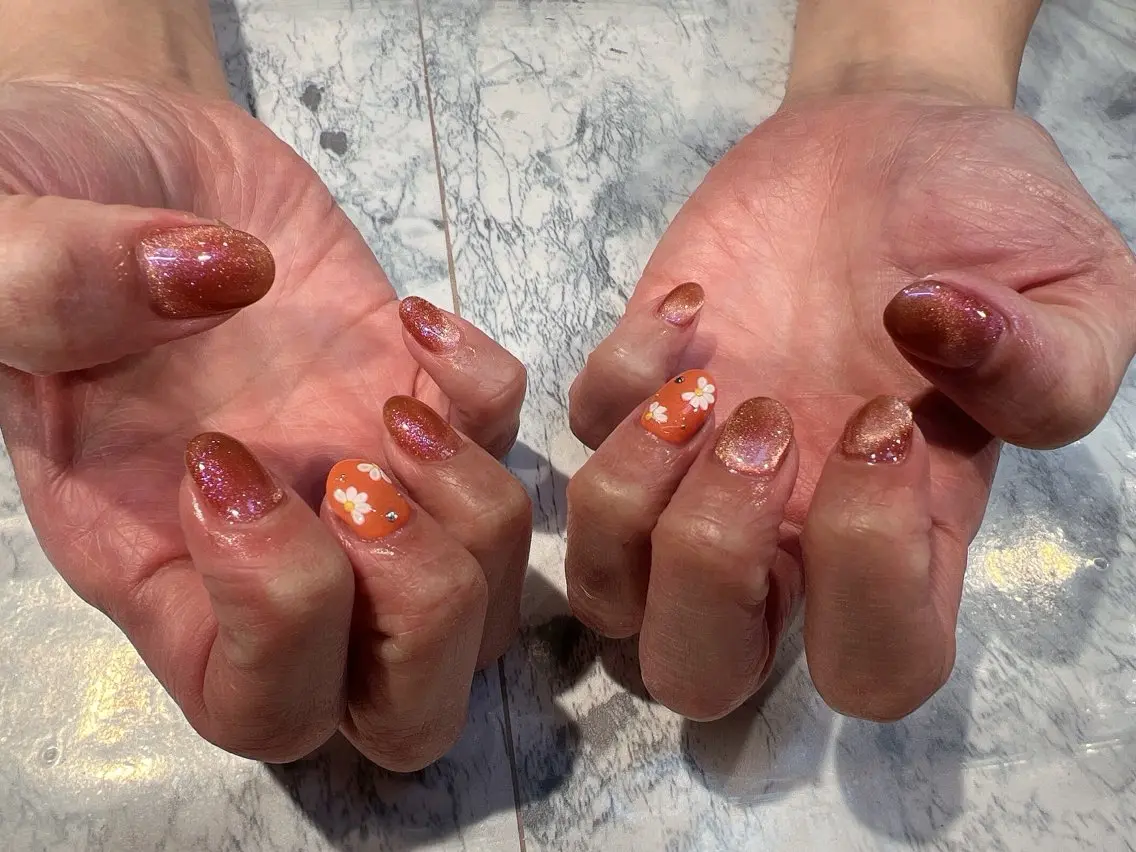 ネイル ハンドネイル Lavish nailのネイルデザイン