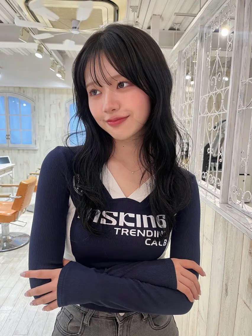 ロング カラー カット ヘアカラー 【韓国ヘア×透明感 カラー】笹谷 莉未のヘアスタイル