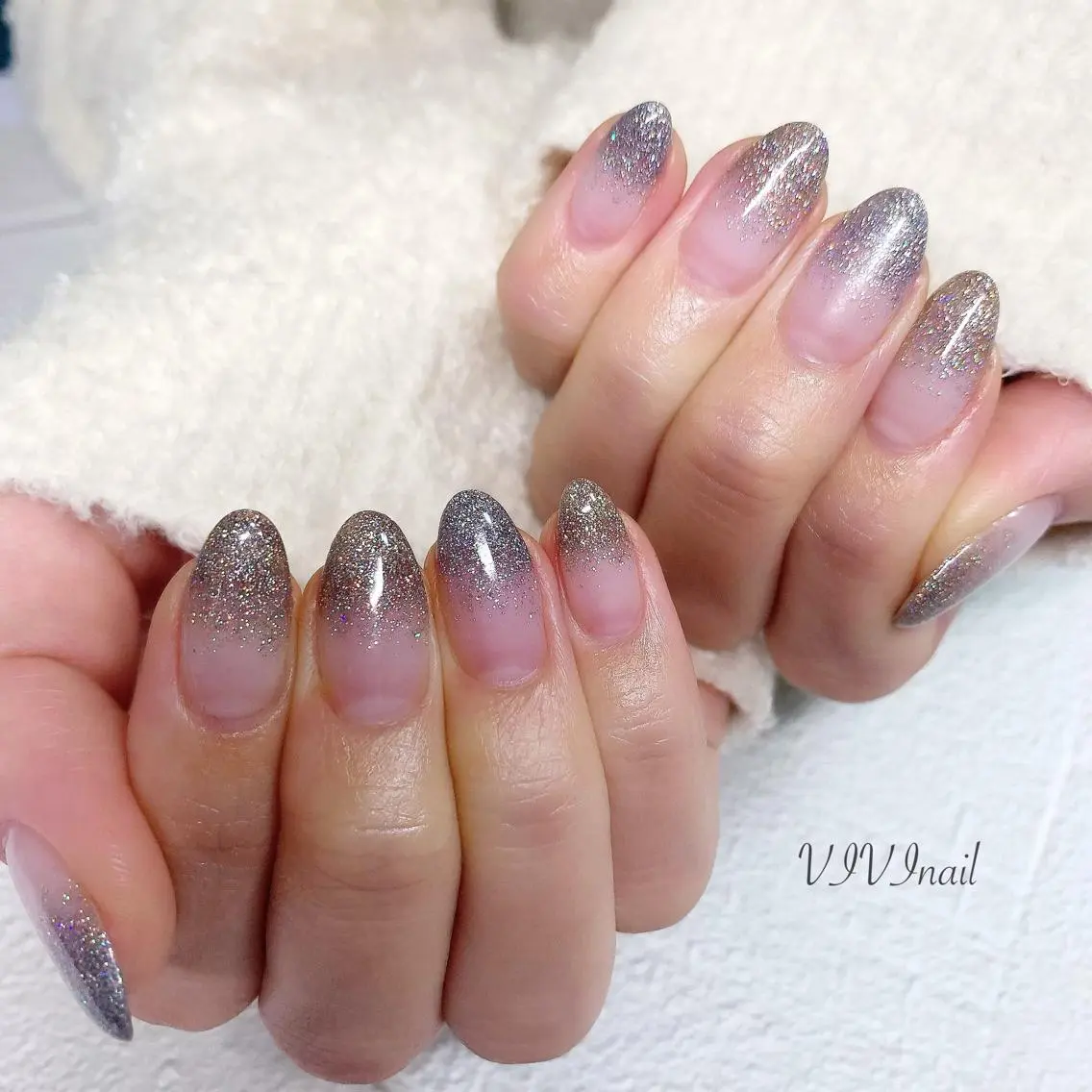ネイル グラデーション ハンドネイル vivi nailのネイルデザイン