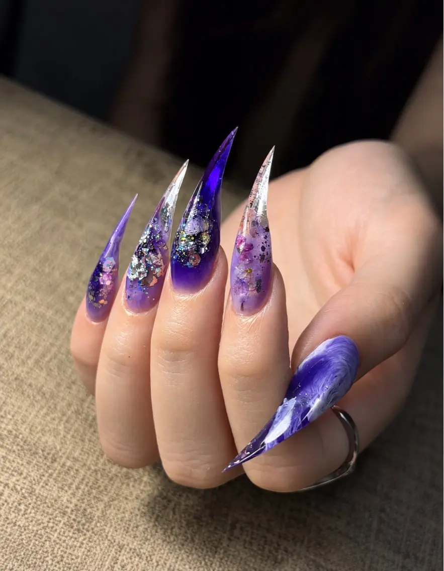 ネイル Ami Nailsのネイルデザイン