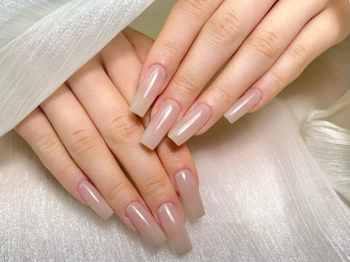 ネイル フレンチネイル ジェルネイル 持ち込み オフィスネイル ワンカラーネイル ハンドネイル ハンドケア PIPPY NAILSのネイルデザイン